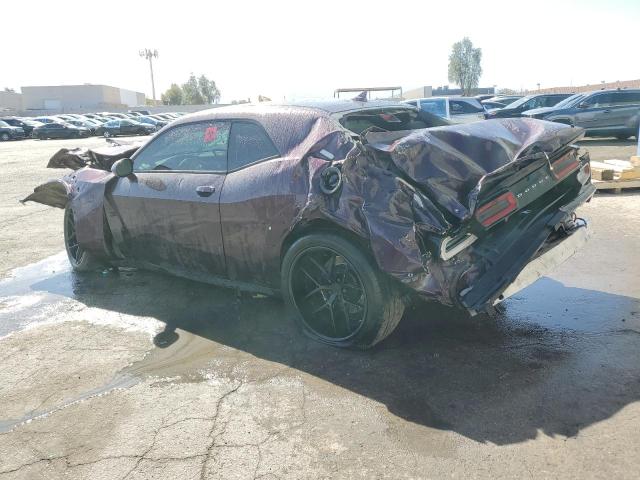 2C3CDZFJ7LH210606 - 2020 DODGE CHALLENGER R/T SCAT PACK PURPLE photo 2