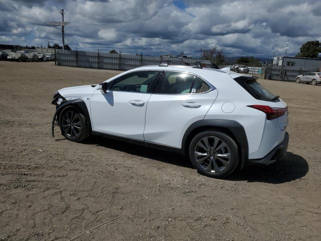 JTHY3JBH6K2014798 - 2019 LEXUS UX 200 WHITE photo 2