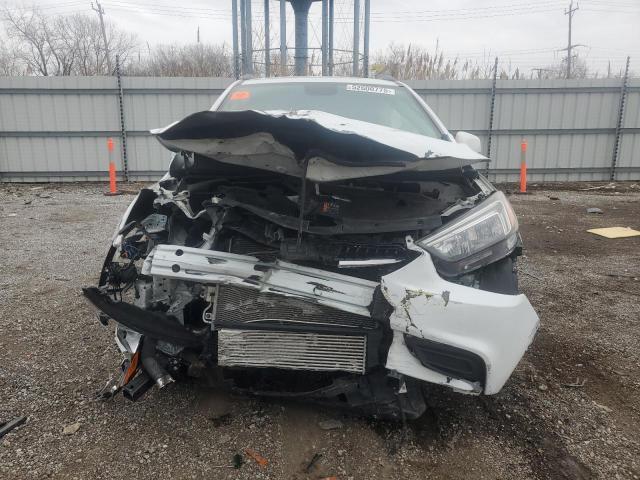 KL4CJESM1MB372930 - 2021 BUICK ENCORE PREFERRED WHITE photo 5