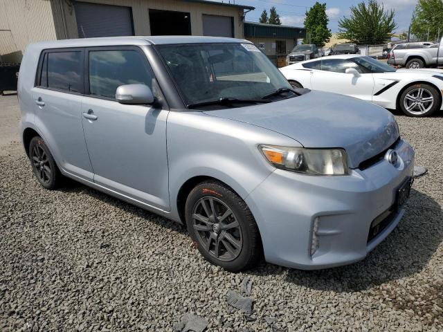 JTLZE4FE6DJ039523 - 2013 TOYOTA SCION XB 银色 照片 4