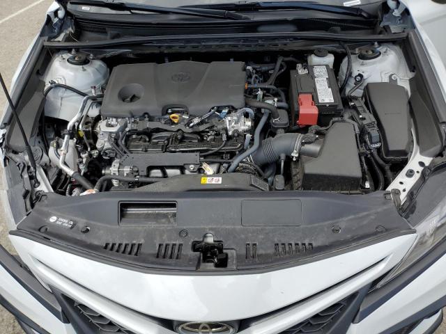 4T1G11AK5PU163615 - 2023 TOYOTA CAMRY SE NIGHT SHADE WHITE photo 11