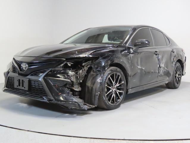 4T1G11AK4PU124658 - 2023 TOYOTA CAMRY SE NIGHT SHADE BLACK photo 2