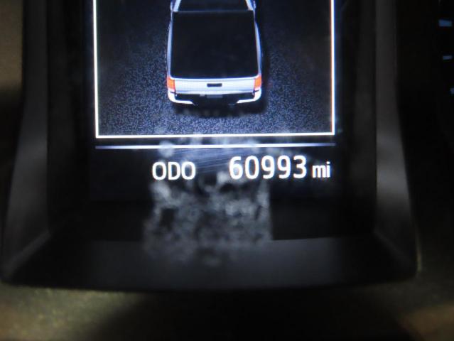 5TFAZ5CN0MX115399 - 2021 TOYOTA TACOMA DOUBLE CAB WHITE photo 8