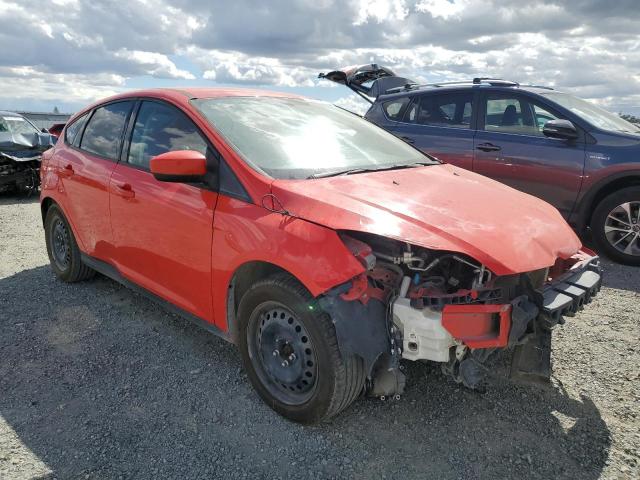 1FAHP3K23CL177455 - 2012 FORD FOCUS SE RED photo 4