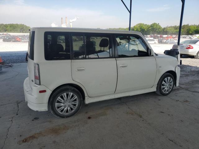 JTLKT324964090627 - 2006 TOYOTA SCION XB 白色 照片 3