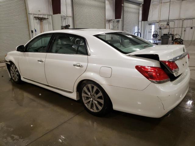 4T1BK3DB1BU397421 - 2011 TOYOTA AVALON BASE WHITE photo 2