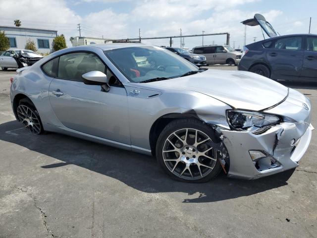 JF1ZNAA10G9705480 - 2016 TOYOTA SCION FR-S 银色 照片 4