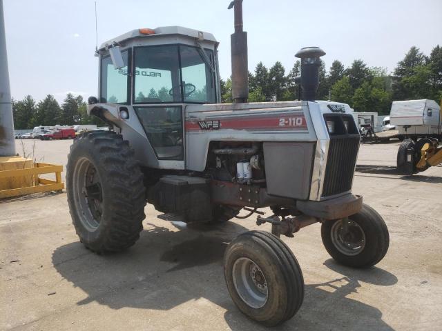 TU70018U678435J - 1990 WHITE TRACTOR GRAY photo 1