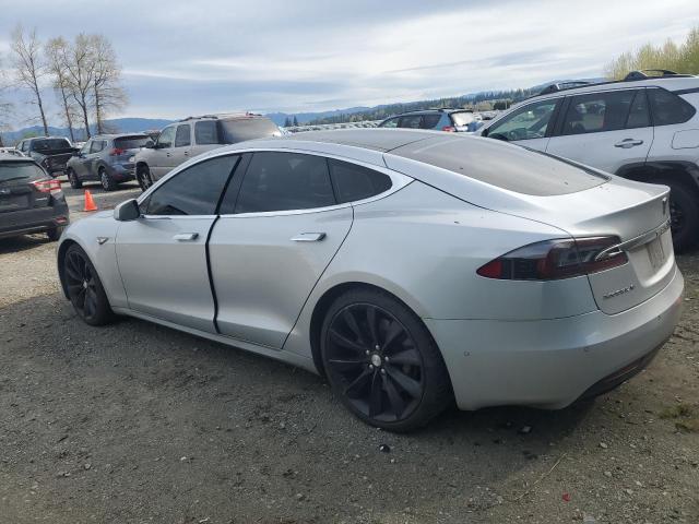5YJSA1E26GF157310 - 2016 TESLA MODEL S SILVER photo 2