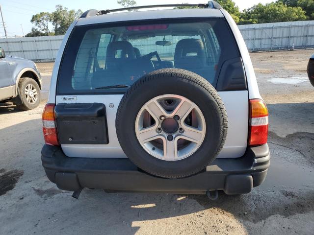 2CNBE13C026934266 - 2002 CHEVROLET TRACKER SILVER photo 6