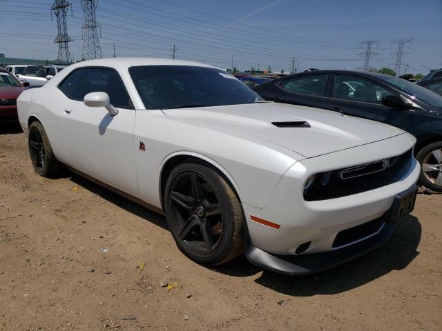 2C3CDZFJ7GH264588 - 2016 DODGE CHALLENGER R/T SCAT PACK WHITE photo 4