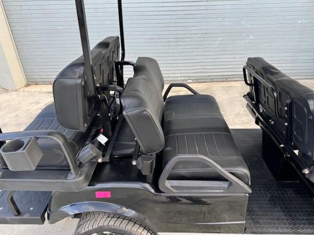 7MZL4082XMC000223 - 2021 HDKP GOLF CART BLACK photo 11