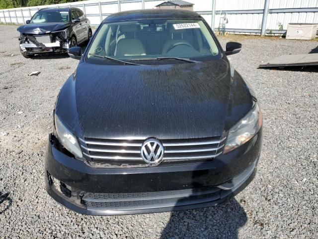 1VWBH7A37DC128370 - 2013 VOLKSWAGEN PASSAT SE BLACK photo 5