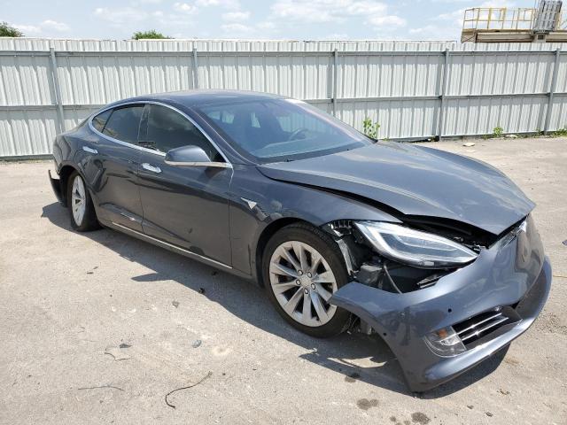 5YJSA1E26GF168467 - 2016 TESLA MODEL S Մոխրագույն լուսանկար 4