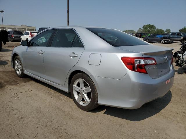 4T1BF1FK7DU705037 - 2013 TOYOTA CAMRY L SILVER photo 2