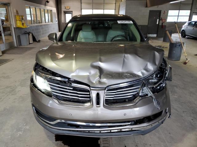 2LMTJ8LP5GBL37547 - 2016 LINCOLN MKX RESERVE 灰色 照片 5