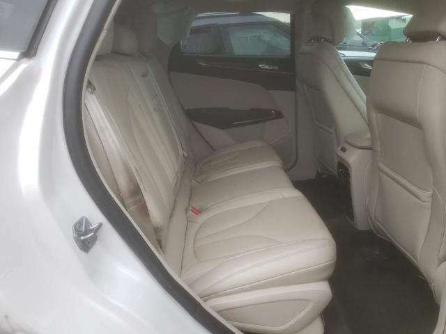 5LMCJ3C97JUL04340 - 2018 LINCOLN MKC RESERVE თეთრი ფოტო 11