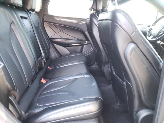 5LMTJ3DH8HUL35158 - 2017 LINCOLN MKC RESERVE SILVER photo 11