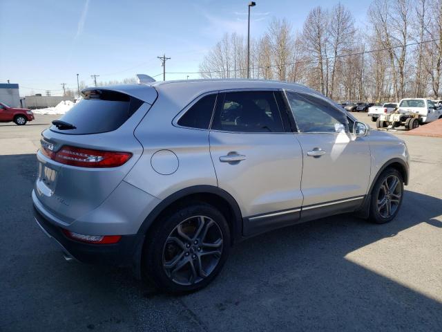 5LMTJ3DH8HUL35158 - 2017 LINCOLN MKC RESERVE SILVER photo 3