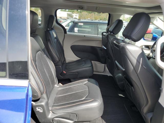 2C4RC1EG1JR318128 - 2018 CHRYSLER PACIFICA TOURING L PLUS BLUE photo 11