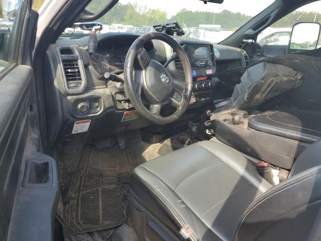 3C7WRNBL1MG683433 - 2021 RAM 5500 白色 照片 8