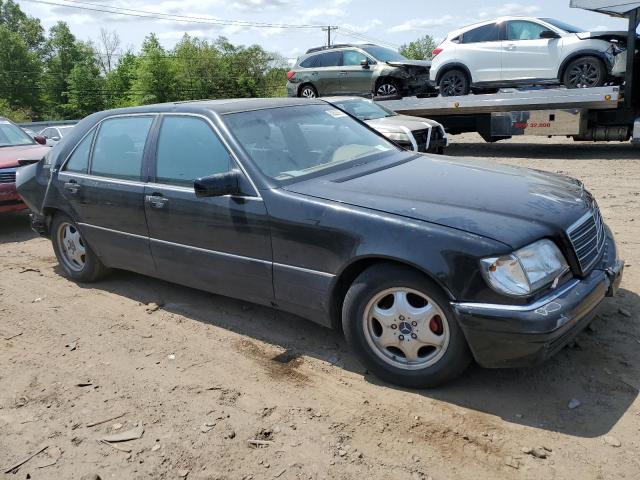 WDBGA43G8WA395882 - 1998 MERCEDES-BENZ S 420 BLACK photo 4