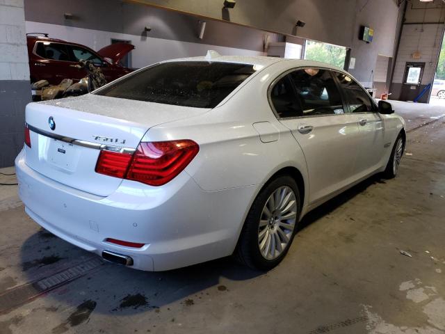 WBAKB8C53CC963600 - 2012 BMW ALPINA B7 LI WHITE photo 3