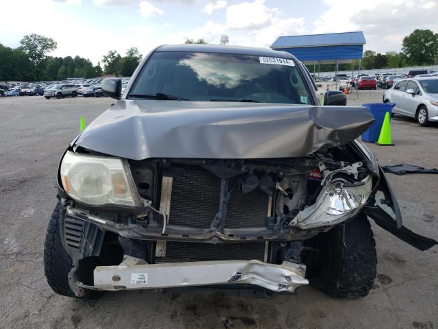 5TFJU4GNXBX011938 - 2011 TOYOTA TACOMA DOUBLE CAB PRERUNNER GOLD photo 5