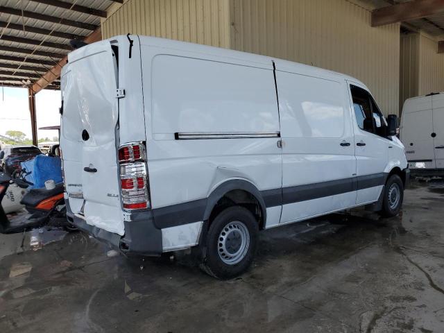 WD3PE7CD4JP620988 - 2018 MERCEDES-BENZ SPRINTER 2500 WHITE photo 3