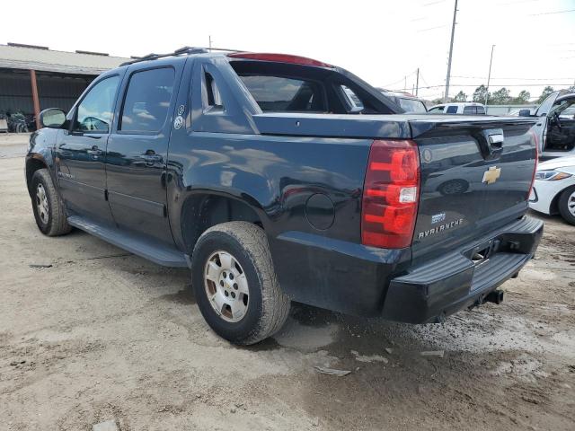 3GNTKEE74DG135548 - 2013 CHEVROLET AVALANCHE LS BLACK photo 2