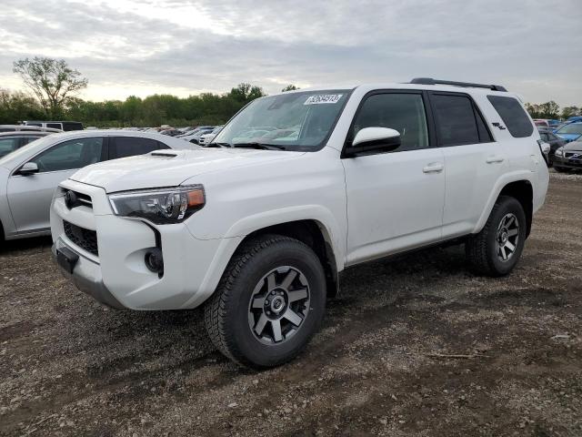 JTEPU5JR9P6099675 - 2023 TOYOTA 4RUNNER SE WHITE photo 1