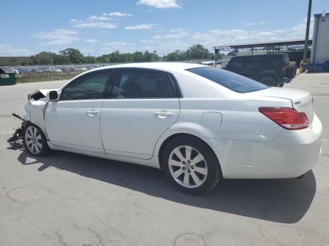 4T1BK36B46U162952 - 2006 TOYOTA AVALON XL WHITE photo 2