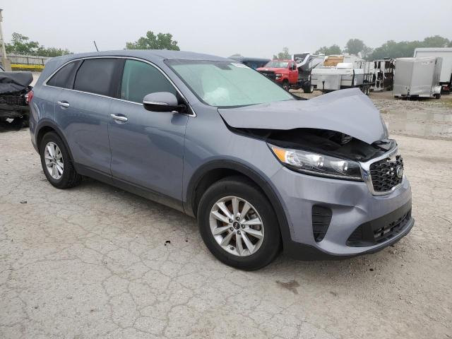 5XYPG4A59LG635096 - 2020 KIA SORENTO S SILVER photo 4