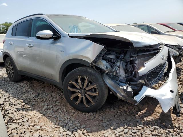 KNDPNCAC5K7548936 - 2019 KIA SPORTAGE EX SILVER photo 4