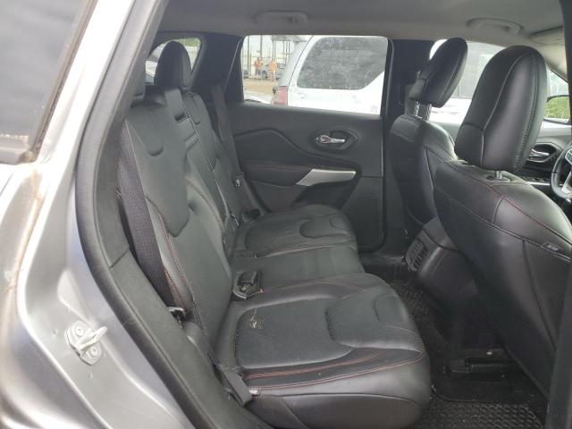 1C4PJMBS7HD214411 - 2017 JEEP CHEROKEE TRAILHAWK GRAY photo 11