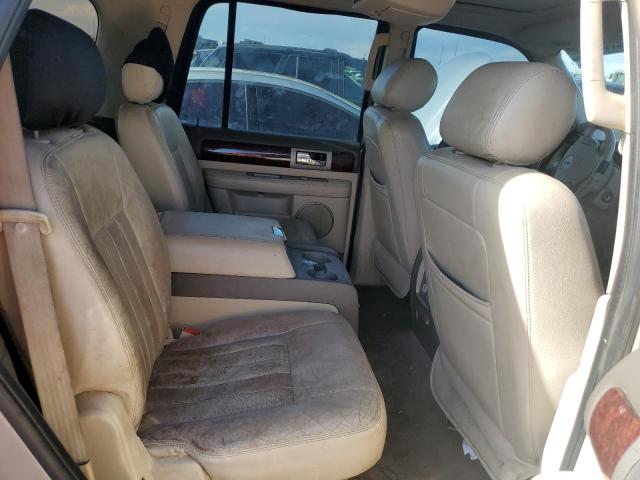 5LMFU27R84LJ42396 - 2004 LINCOLN NAVIGATOR ოქროსფერი ფოტო 11