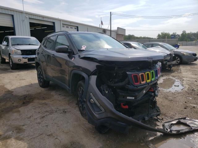 3C4NJDDB9KT671369 - 2019 JEEP COMPASS TRAILHAWK GRAY photo 4