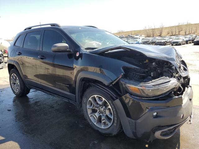 1C4PJMBN8LD607854 - 2020 JEEP CHEROKEE TRAILHAWK BLACK photo 4