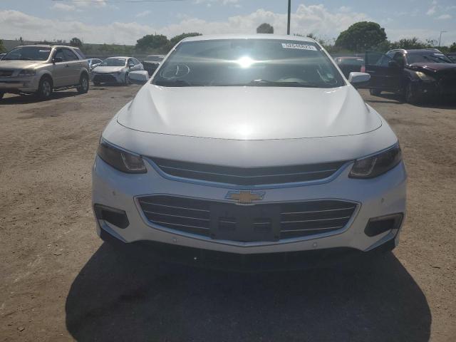 1G1ZE5SX4JF271716 - 2018 CHEVROLET MALIBU PREMIER WHITE photo 5