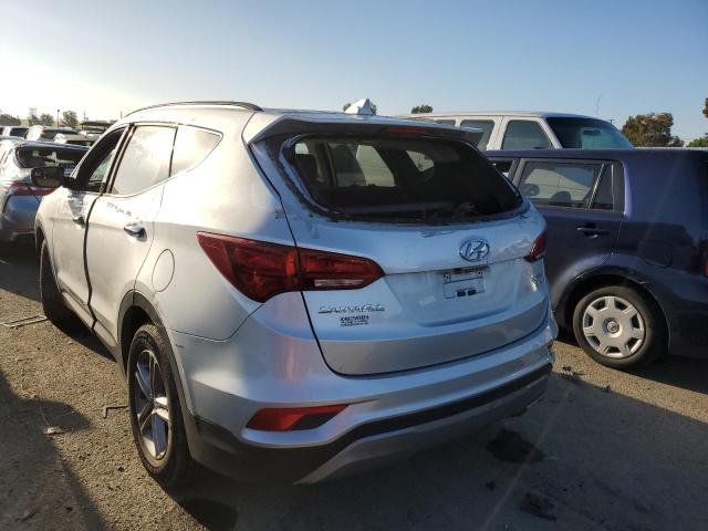 5XYZUDLB6HG387983 - 2017 HYUNDAI SANTA FE S SILVER photo 2