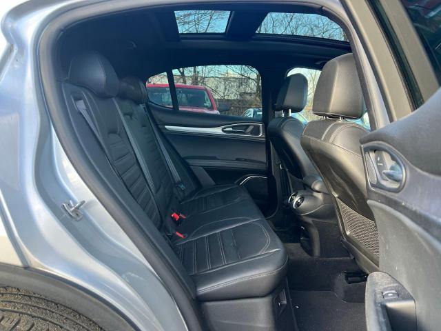 ZASFAKNN6J7B87980 - 2018 ALFA ROMEO STELVIO TI SPORT SILVER photo 6