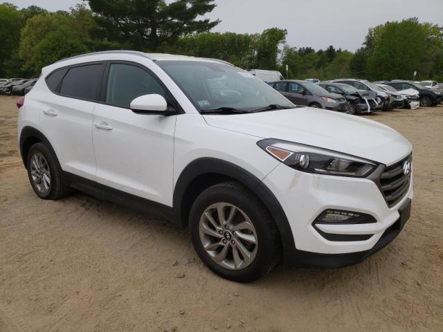 KM8J3CA49GU066897 - 2016 HYUNDAI TUCSON LIMITED WHITE photo 4