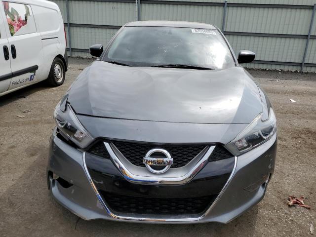 1N4AA6AP7HC449983 - 2017 NISSAN MAXIMA 3.5S GRAY photo 5