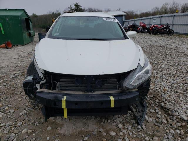 1N4AL3AP1GC277781 - 2016 NISSAN ALTIMA 2.5 WHITE photo 5