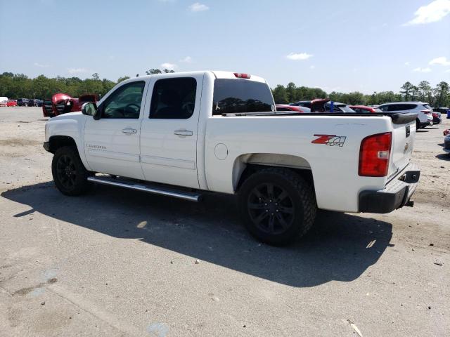 3GCEK33M09G102889 - 2009 CHEVROLET SILVERADO K1500 LTZ WHITE photo 2