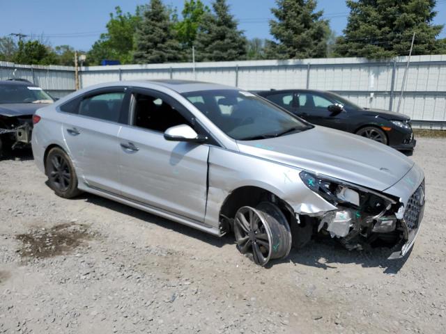 5NPE34AF7KH732607 - 2019 HYUNDAI SONATA LIMITED WHITE photo 4