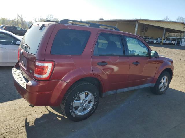 1FMCU9DG5AKC30499 - 2010 FORD ESCAPE XLT RED photo 3