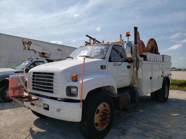 1GBM7H1C9XJ105049 - 1999 CHEVROLET C-SERIES C7H042 WHITE photo 2