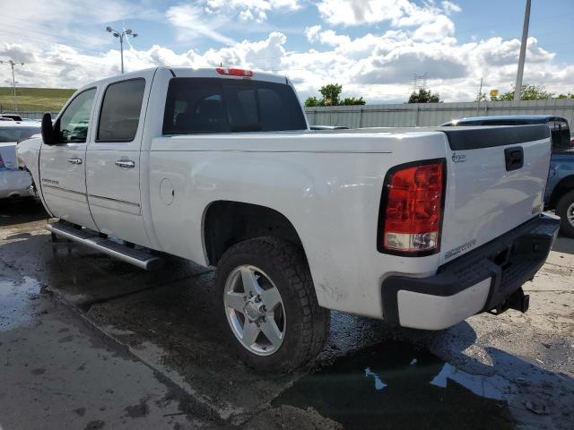 1GT125CGXBF233257 - 2011 GMC SIERRA K2500 DENALI WHITE photo 2