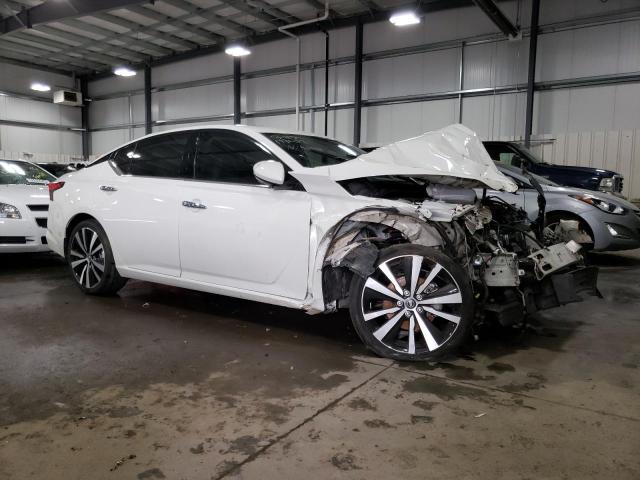 1N4BL4FWXMN317320 - 2021 NISSAN ALTIMA PLATINUM WHITE photo 4